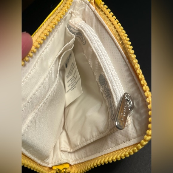 LeSportsac Yellow keychain zipper pouch ⭐️ - Picture 6 of 6